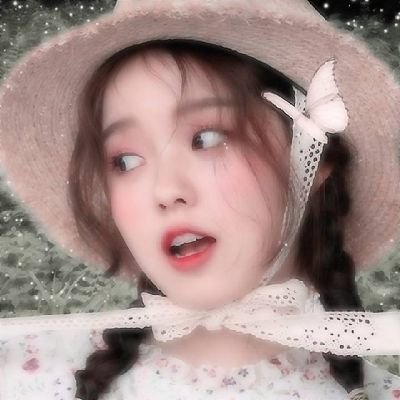 berniiaga's profile picture. ໒ ۫𝅄 𝓑usiness ៸៸۫  ✿ 𓂃 inge's store at ur service. always open, yup!! provide premium apps and turnitin. order https://t.co/NJiHms5jL7 or dm