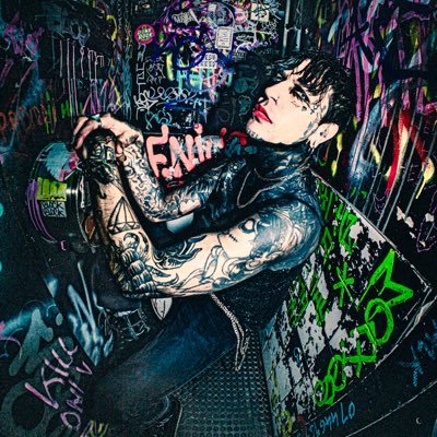 🎤”London Alt.Goth Trailblazer” - Kerrang! 🦂”Scorpio” Mixtape Out Now! 🚨PR enquiries: @lozzer_d  👇🏻Tour Tix, Merch & Music Videos👇🏻