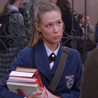 cinnamonlivv's profile picture. focus on nutrition.