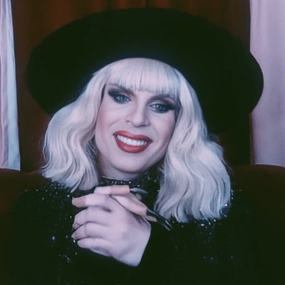 #KATYA: Liz, listen! I need you to go ahead and live in the light of christ! ⠀⠀⠀⠀⠀⠀⠀⠀⠀⠀ ⠀⠀⠀⠀⠀⠀⠀⠀⠀ @amy_rpdr is an angel.
