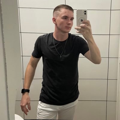 F/A player CS2
23y Sistemas de Informação - UFSM @ocris_simon
