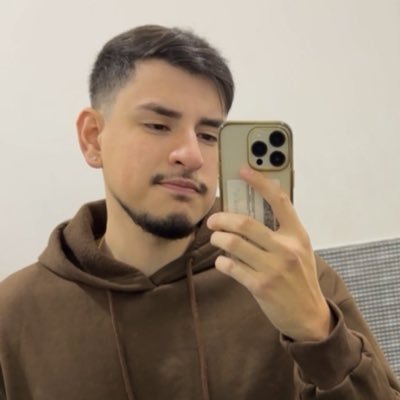 Alexx_sike17's profile picture. 27 | ✶✶✶✶