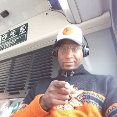 LawrenceTh86091's profile picture. 