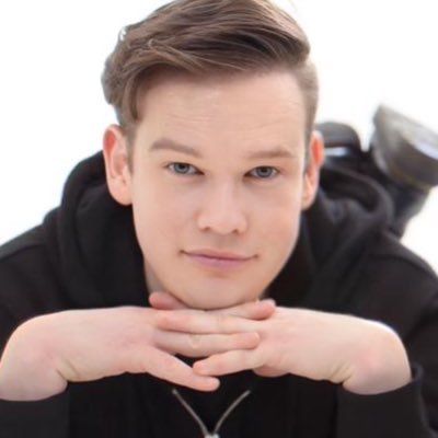 TomBarnwell's profile picture. House vocalist working with @paulmorrell. Check out our single ‘Your Body’ out now! https://t.co/vKc4Vaujxf