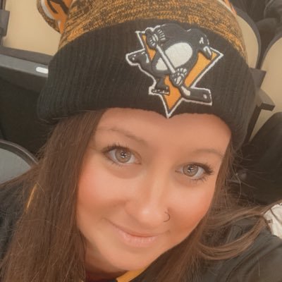33🖤Wifey💛Stepmama🖤 Mama 💛Furmama🖤Bleed Black & yellow💛