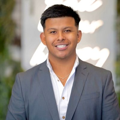 Follower of Christ.HTX REALTOR 🏡 IG-adriansellshtx BUY/SELL/LEASE & INVEST 📱832-898-3998 📧Adrian.gomez0619@yahoo.com