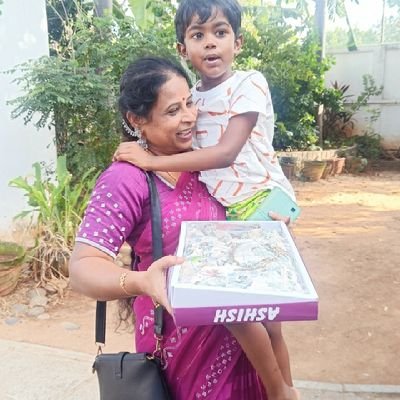 நிறுவனர்; கீர்த்தனா அறக்கட்டளை,
தேசிய பொதுச்செயலாளர், அகில இந்திய திருவள்ளுவர் பத்திரிகையாளர்கள் சங்கம்
தமிழ் தலைமுறை, மாத இதழ்
துணை ஆசிரியர்,