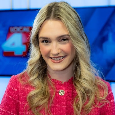 @KSNBLocal4 Weekend Anchor/Reporter || University of Arkansas Alumna || Lover of Taylor Swift, the color pink, and kid’s meals