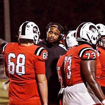 Former Offensive Lineman for The University of West Alabama ‘15 OL Coach Hazel Green Football 🔴⚪️