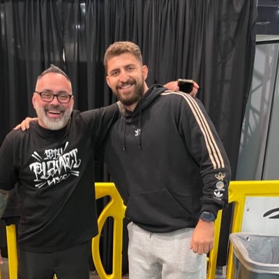 douzali7's profile picture. 