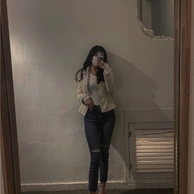 Mana1965699's profile picture. Cカップ/渋谷の英会話教師/ドM/この間、彼と別れて病んでるから誰か遊ぼう笑！週末会えるせふ欲しい〜〜連絡待ってる！→https://t.co/bsks75F2gj