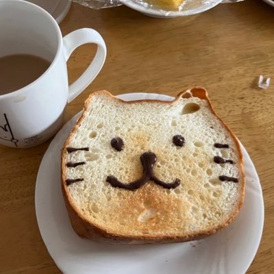 strawberry_184's profile picture. スラダンにハマってB1も観に行き始めました。地元のレバンガ北海道推しです。頑張れ北海道＼(^o^)／ レバブーさん仲良くしてください✨