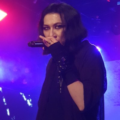 crackshot_luv's profile picture. 실시간락스타한테개털린사람으로보이세요?정확하시네요!