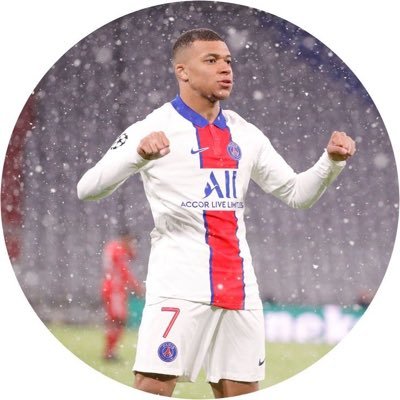 Supporter du grand PSG ici 💙❤️,Road to 1200 follows alors stv m’aider follow toi bg je fb