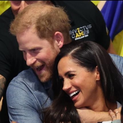 -ROYAL EXPERT

An avid admirer of TRH Prince Harry and Meghan, The Duke and Duchess of Sussex.