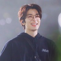 jm ◡̈ 🌼🐧 (@seonwoosooya) 's Twitter Profile