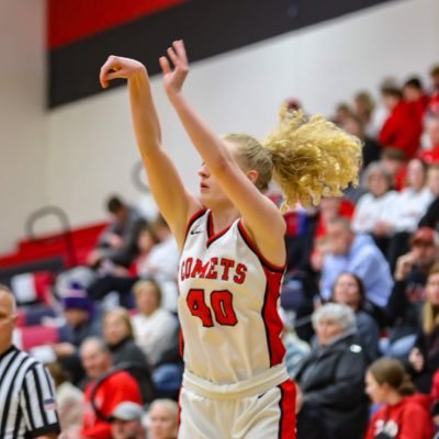 North Polk 2025 // Pure Prep 17u #40 // 4.09 GPA // 5’ 10” G // IGHSAU SAAC // gretadillinger@gmail.com