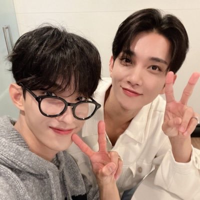 DK :3 Joshua is bias ʚ♡⃛ɞ /CUTENESS OVERLOAD SEOKSOO/ ᙏ̤̫͚ also mummee nongmujun (✿˘˘✿)