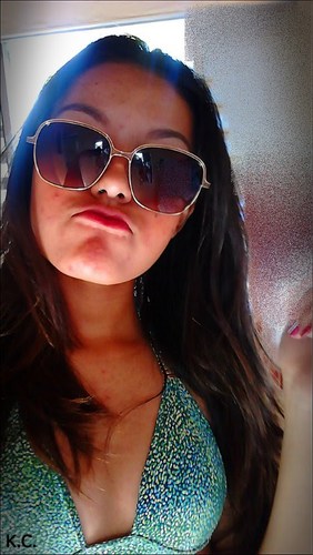 chata , delicada , meiga , nervosa , sentimental , quér saber mais ? #segue ?