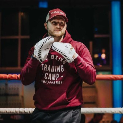 Lvl 2 England Boxing Coach, Qualified Cutsman, Helping people in life is what I do! 🫡 instagram: @theboxingcoachlg