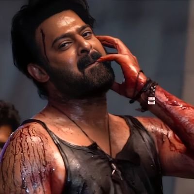 Karthik231079's profile picture. 