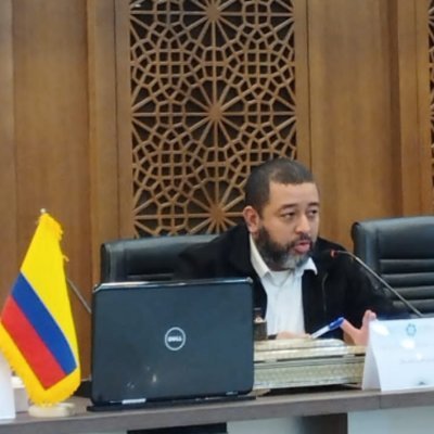 Teólogo Musulman. Constructor de paz,lider social. Certificación Halal. Consultor de Negocios Medio Oriente y países islámicos #LibertadDeConciencia