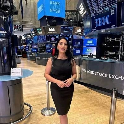 • #optionstrader 📈👩🏻💻💰
• Making $20,000+ with my strategies
• Join my Discord👇🏼