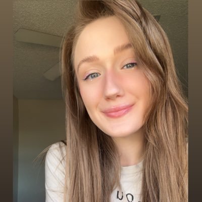 VanillaDeeLite's profile picture. She/They ✨ Libra Sun/Virgo Rising🫧