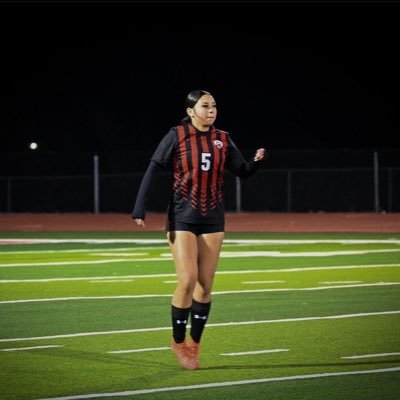 center back #5 | NTX Celtics ECNL-RL 06-07 | 5”4 | 125 lbs | Gainesville High School ‘25 | GPA 4.0
