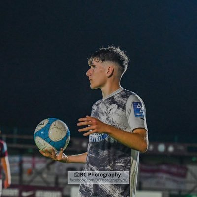 adsy904's profile picture. 