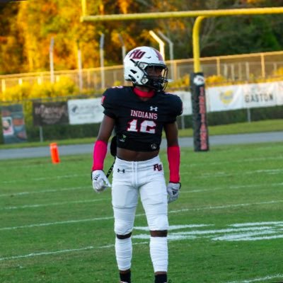 Slot Wr/versatile Db /5’9 /155/2024/2.5 Gpa/4.5 40yrd dash/ Fort white high school /hc @djack1027