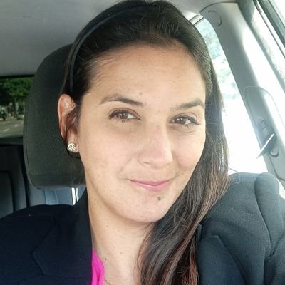 Madre, Venezolana, Docente, Gerente y Locutora. Directora Ejecutiva Buena Voluntad. Vicepresidente Fipan