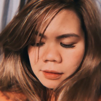 louraabiancaa's profile picture. I'm random & I'm cool with it | Green lover