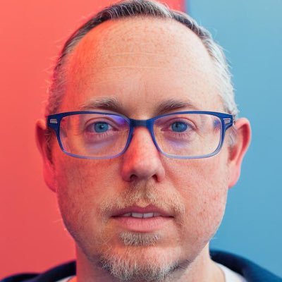 🇺🇸 Founder @ 951 Marketing 🚀 Husband, father, gamer, tech nerd, rollerblader, entrepreneur, and … crazy person 🤪