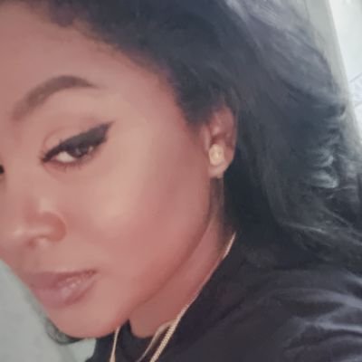 Kay__Yasmin's profile picture. Personal Space Enthusiast