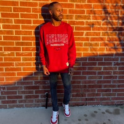 Realtor 🏡 snapchat:tylont “throw me to the wolves and i shall return leading the pack” 🐺