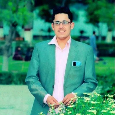 Malakhameedath2's profile picture. ﷽

📚ڈگریاں تو ساری پیچھے ہی رہ گئیں

🎟فائدہ دیا مجھےبڑوں کی تربیت نے

🤏🌍
M H K🪴{م ل ک }
✨
🤍
⛳