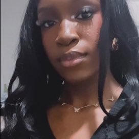 emmanuellaxxv's profile picture. singer. songwriter. music otw. frfr🤍