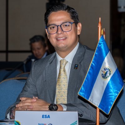 Presidente Comité Olímpico de El Salvador @TeamESA_ / Confederación Panamericana de Bádminton @BadmintonPanAm / Federación Salvadoreña de Bádminton @fesalbad 🏸