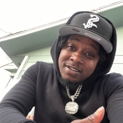 BrandonShe41711's profile picture. 