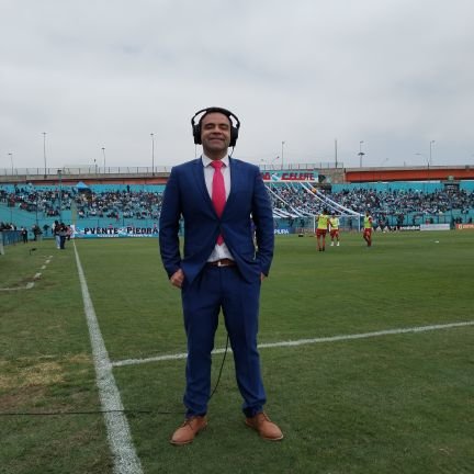 Periodista. Conductor y reportero.  100 % peruano y pisquero.Limeño. Tío de Renato y Salvador. 
Tiktok https://t.co/KAD2ZKqFlO