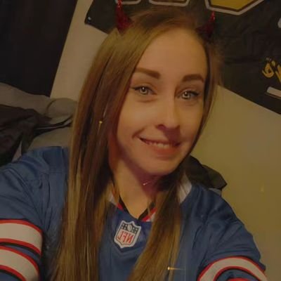 BILLS MAFIA FOR LIFE❤️💙 also a waitress filled with rage. year round Halloween freak.