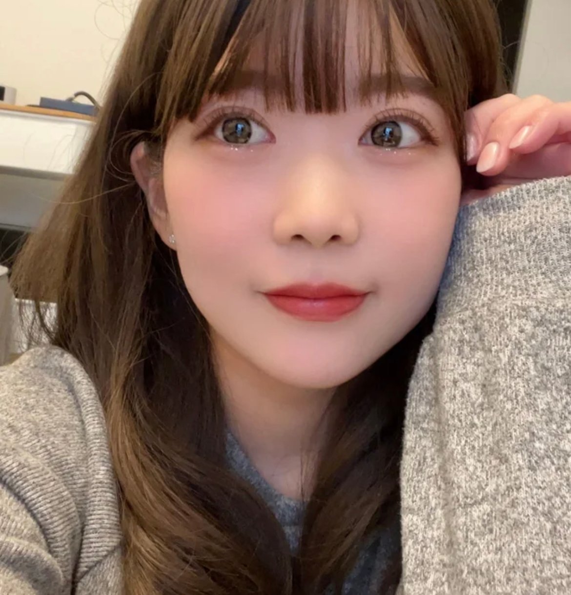 しがないママ活中の大人女子💄絡んでもらえたら嬉しいです♡彼氏と別れて人肌恋しい🥺一緒にご飯行ったり、お買い物したりしてくれた人にはお小遣い沢山あげたいな。フォローしてくれたらうれしいなぁ、、