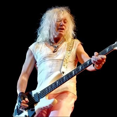 Hard rock heavy metal glam metal, a bass guitar vocals