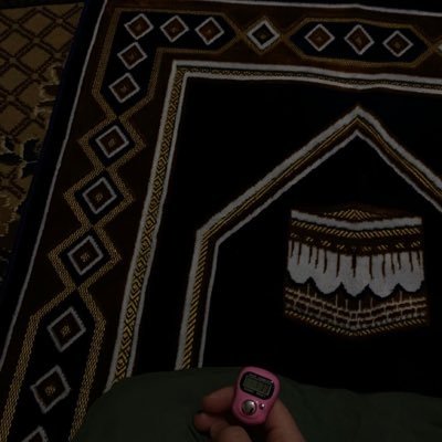 قَويه رغغُم الظروف 😩🖤.