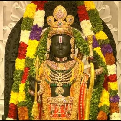 ॐ त्र्यम्बकं यजामहे
सुगन्धिं पुष्टिवर्धनम् ।
उर्वारुकमिव बन्धनान्
मृत्योर्मुक्षीय मामृतात् ॥
🙏🙏🙏🙏🙏🙏