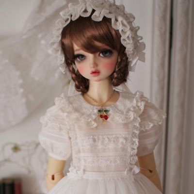 LPM948's profile picture. ✉️ la_petite_madeleine@hotmail.com