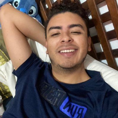 Aquí vamos de nuevo. Cuenta original: @Cexxxar95 contenido explícito +18 COLABORACIONES AL DM #SexoCasual #Cruising #Chakales #Twinks 😈🔥 🔞⚠️