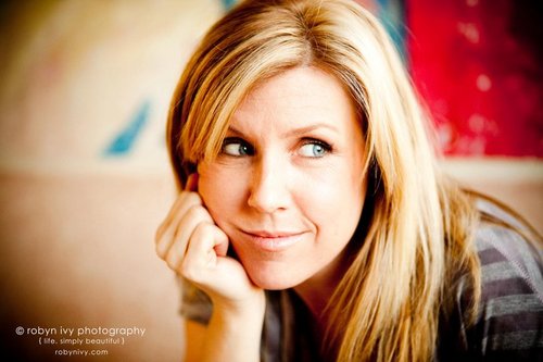 thechilderness's profile picture. Blogger, Single Mom, Photographer: The Revelation Project, Social Media Consultant, Marketer, Writer