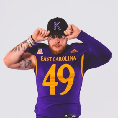 ECU Long Snapper 🏴‍☠️🏈 - Little League Baseball Coach ⚾️- Pirate Radio Live Intern 🏴‍☠️🎙️ - AHC💜